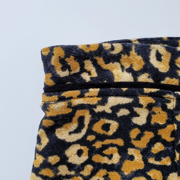 Who What Wear | Cheetah Leopard Midi Pencil Skirt - Picture 5 of 8